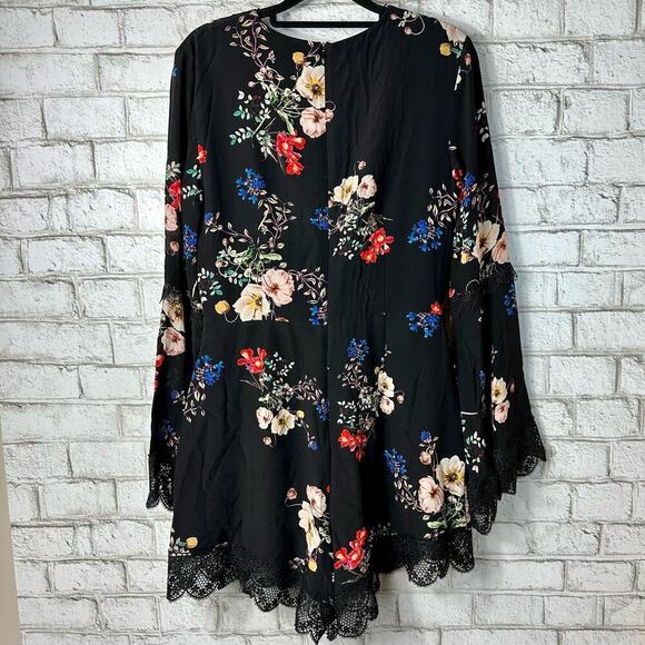 Nicholas Romper Cecile Floral Silk Crochet Lace Bell Sleeve Black White Red 6 - Picture 3 of 14